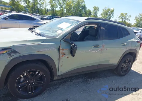 2025 Chevrolet Trax Activ z USA, uszkodzony, nr VIN KL77LKEP5SC168464